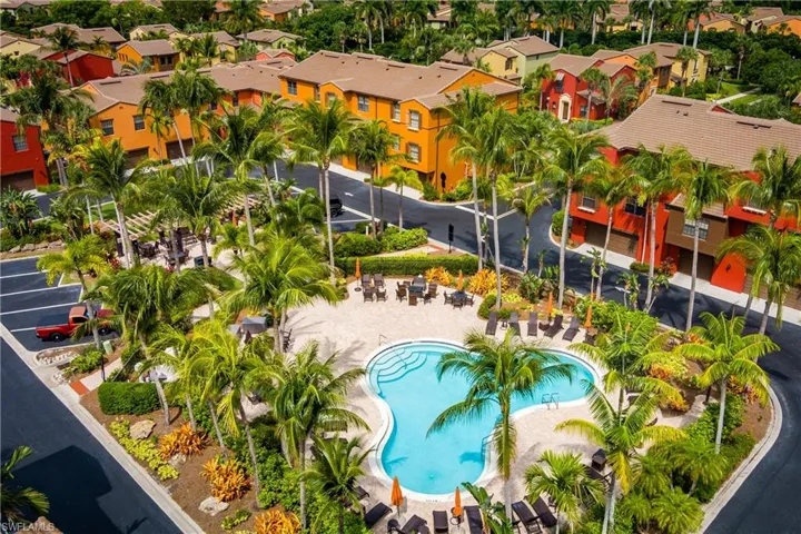 Quad 3 Private Pool