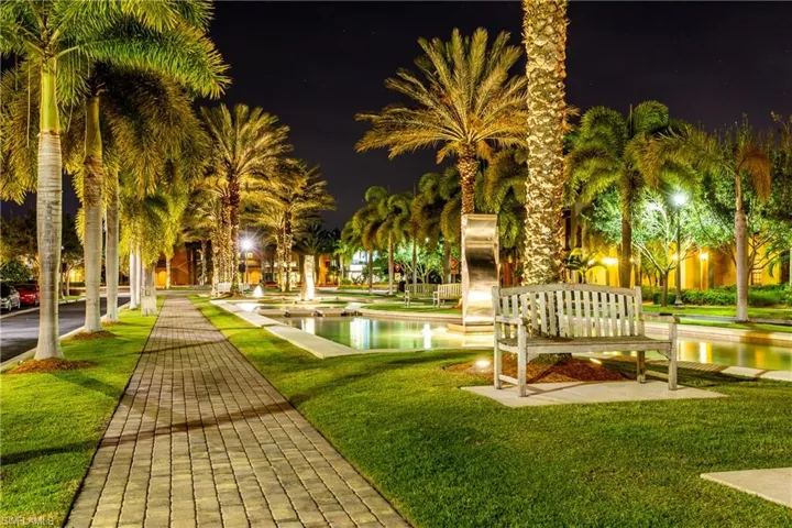 9098  Capistrano S ST, Naples, FL 34113