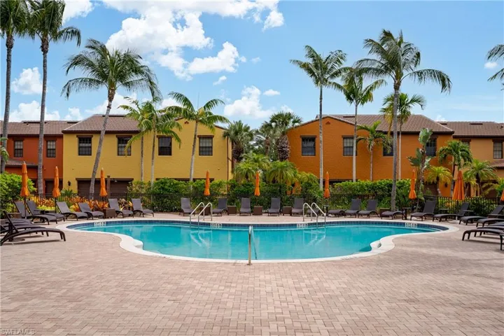 9098  Capistrano S ST, Naples, FL 34113