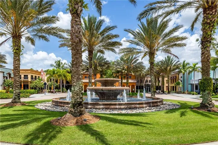9098  Capistrano S ST, Naples, FL 34113
