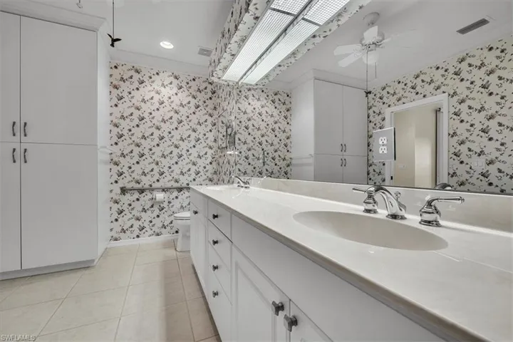 4407 Pomarine Ct, Naples, Florida 34119