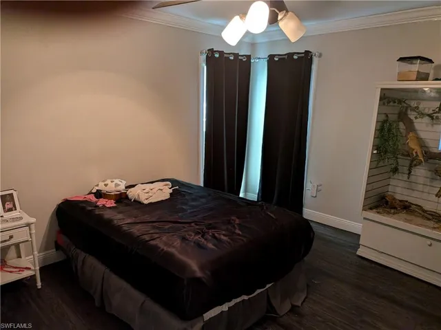 1st adjacent bedroom