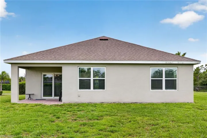 2547 Village Of Entrada St, Cape Coral, Florida 33909