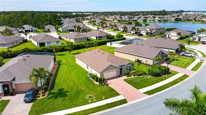 2547 Village Of Entrada St, Cape Coral, Florida 33909