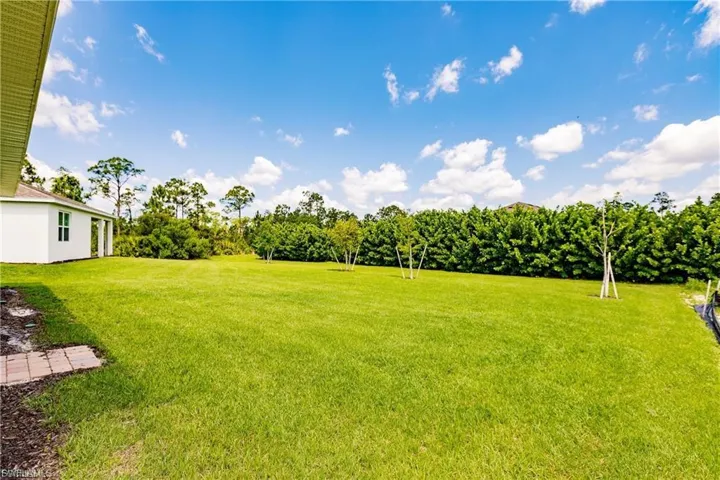 2547 Village Of Entrada St, Cape Coral, Florida 33909