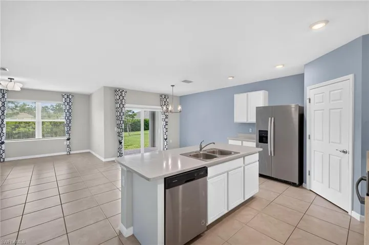 2547 Village Of Entrada St, Cape Coral, Florida 33909