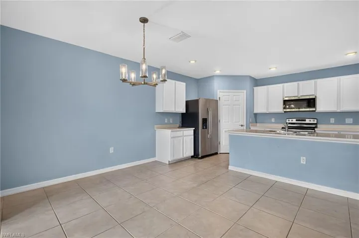 2547 Village Of Entrada St, Cape Coral, Florida 33909