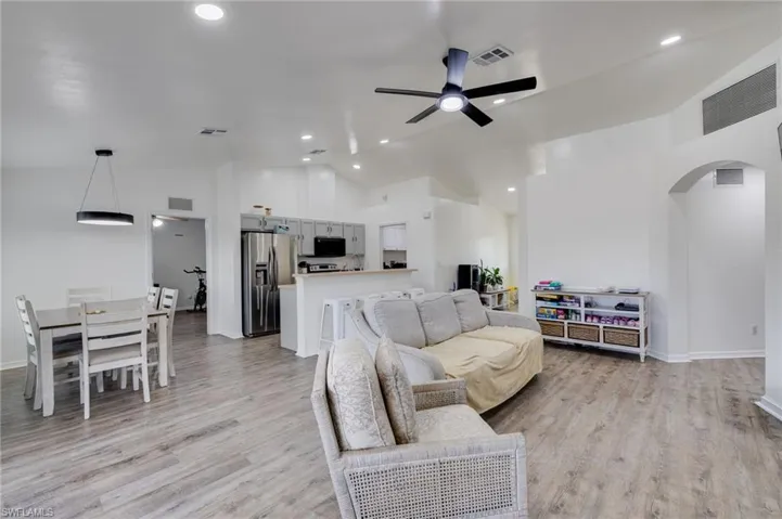 1707 SW 3rd  ST, Cape Coral, FL 33991