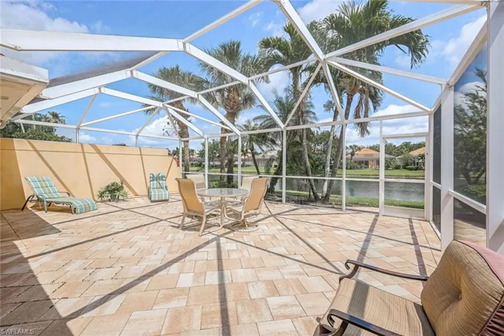5361  Guadeloupe  WAY, Naples, FL 34119