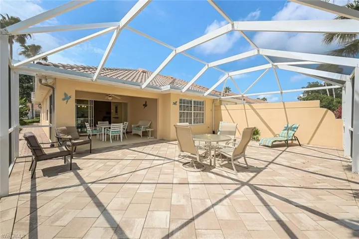5361  Guadeloupe  WAY, Naples, FL 34119
