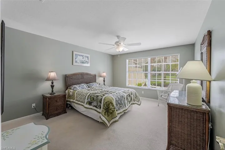 5361  Guadeloupe  WAY, Naples, FL 34119