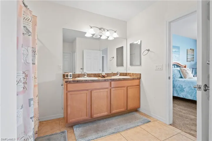 3118 Apple Blossom Dr, Alva, Florida 33920