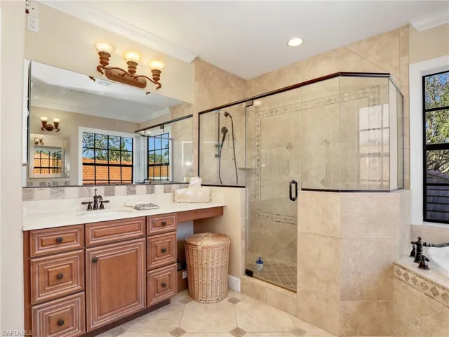 14631 Meravi Dr, Bonita Springs, Florida 34135