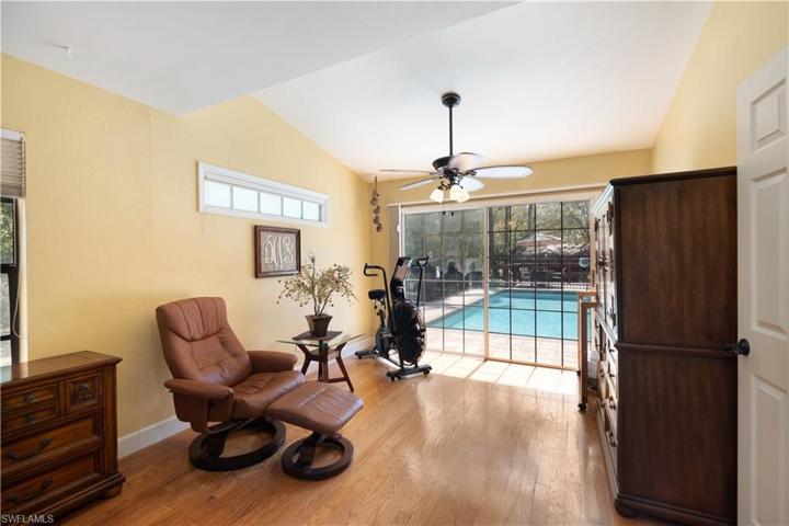 6210  Napa Woods  WAY, Naples, FL 34116