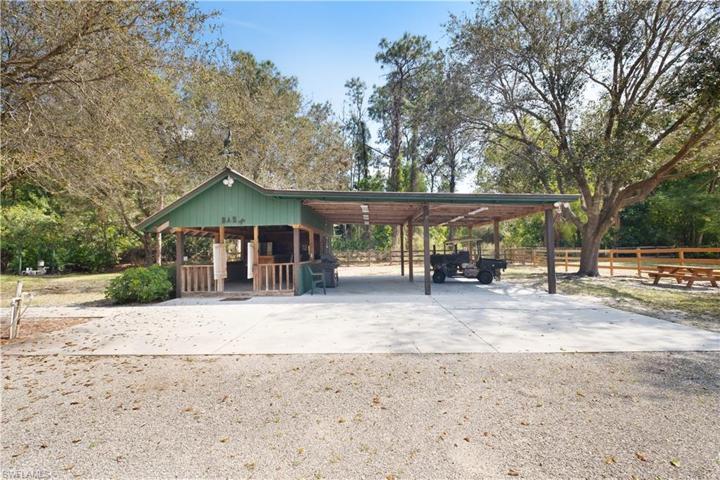 6210  Napa Woods  WAY, Naples, FL 34116