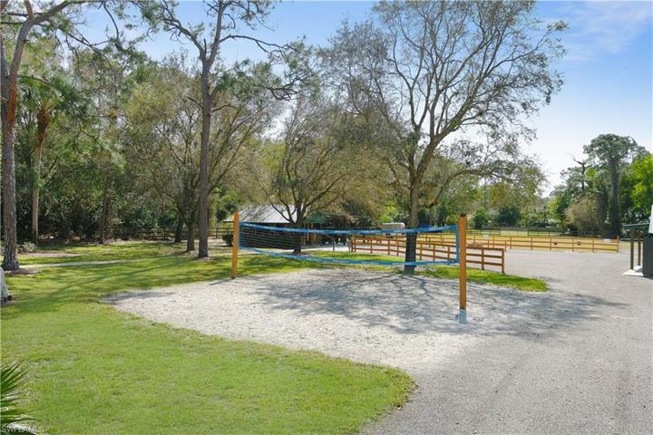 6210  Napa Woods  WAY, Naples, FL 34116