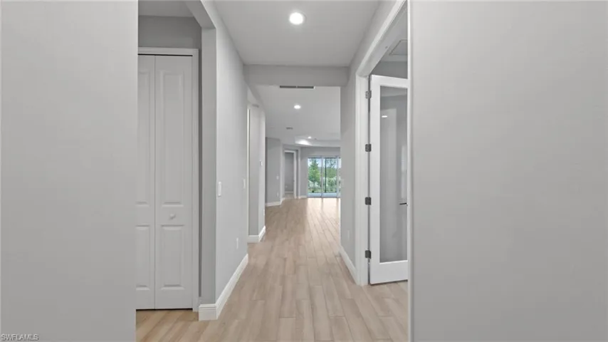 4592 Skysail Dr, Naples, Florida 34120