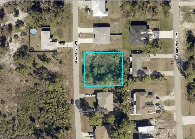 921 Graystone Ave, Lehigh Acres, Florida 33974