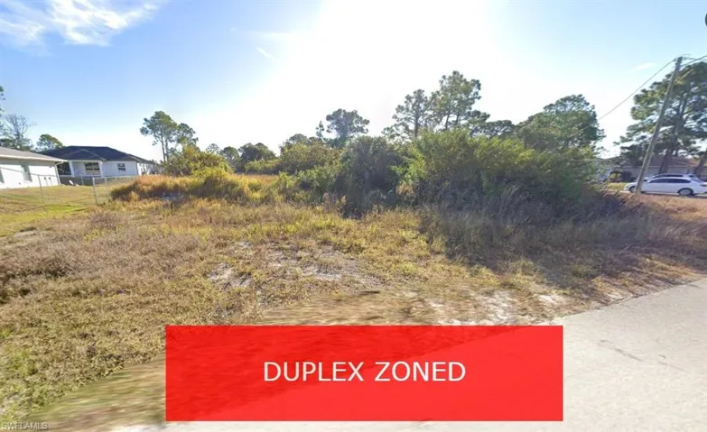 921 Graystone Ave, Lehigh Acres, Florida 33974
