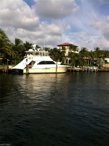 Seller's prev boat