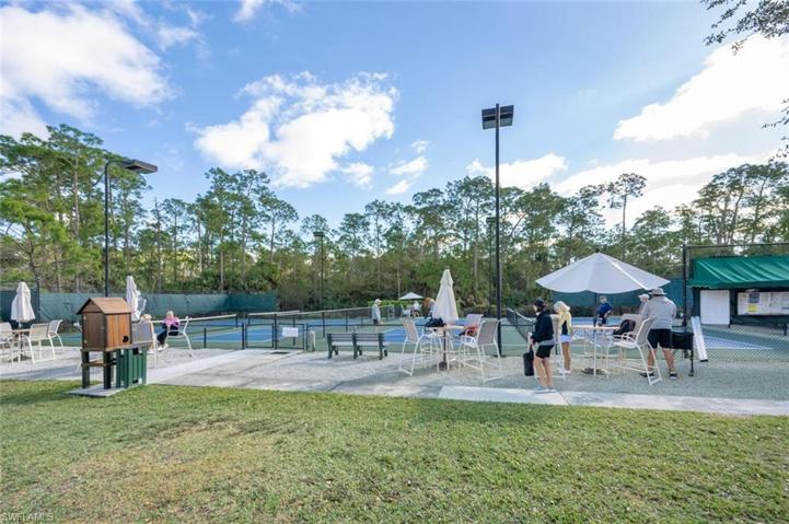 7635 Arbor Lakes CT # 2412, NAPLES FL 34112