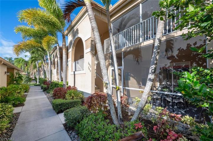 7635 Arbor Lakes CT # 2412, NAPLES FL 34112