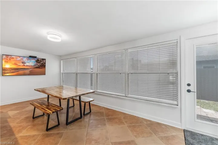 5654  Natoma  DR, Fort Myers, FL 33919