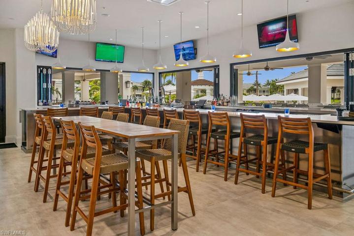 Sandbar Indoor/Outdoor Bar