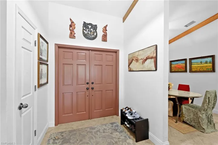 Stately entrance Foyer w/solid Wood front Door