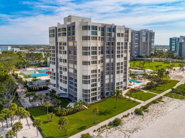 View of apartment building / complex featuring a view of city