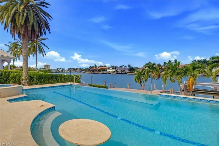 850 Copeland Dr, Marco Island, Florida 34145