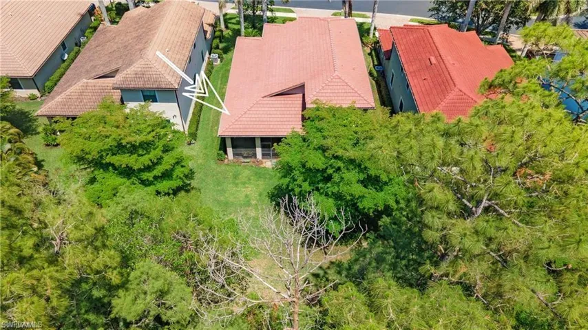 Aerial view of property and surrounding area