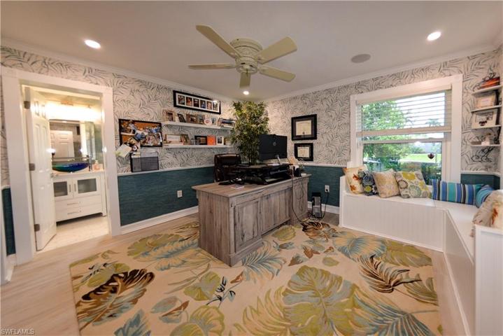 GUEST BEDROOM/OFFICE