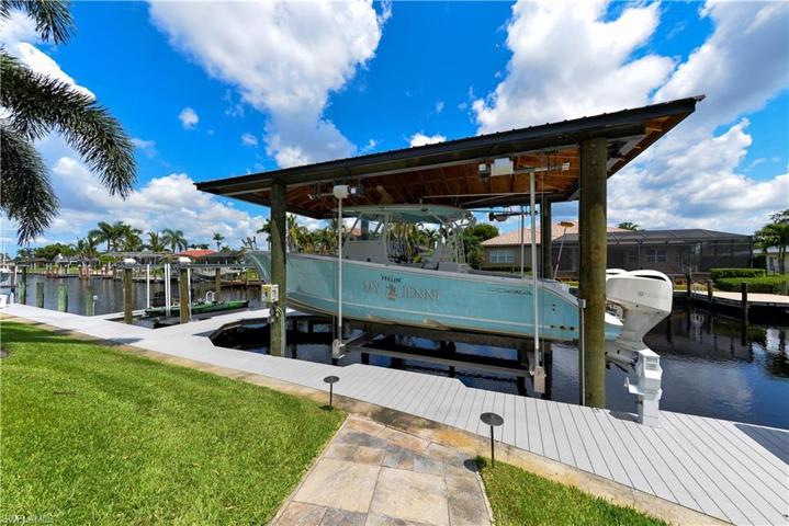 VIEW OF NEW COVERED BOAT LIFT