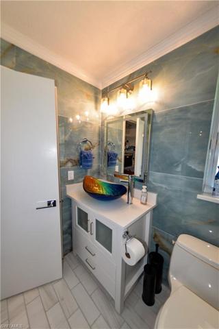 GUEST PRIVATE BATHROOM