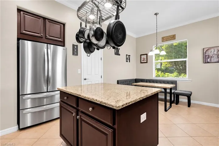 1804 Cayon Ct, Cape Coral, Florida 33991