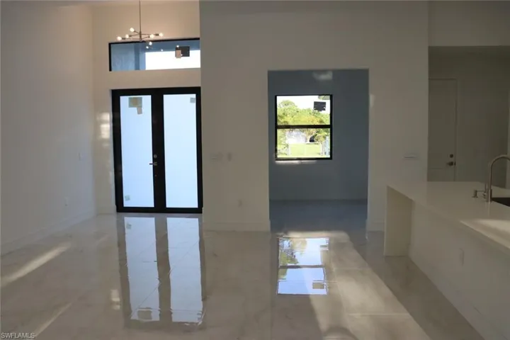 View of foyer entrance