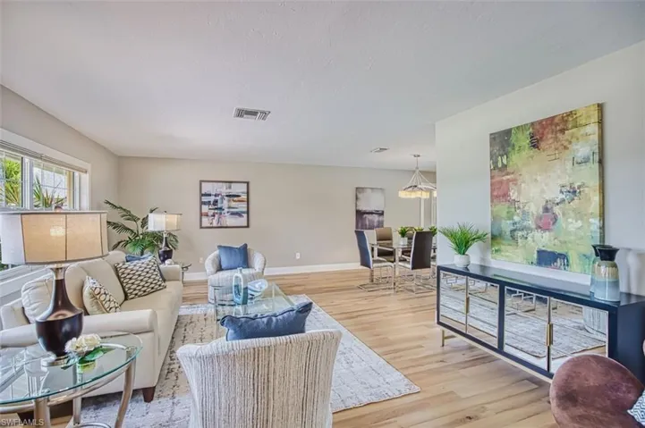880 Deep Lagoon Ln, Fort Myers, Florida 33919