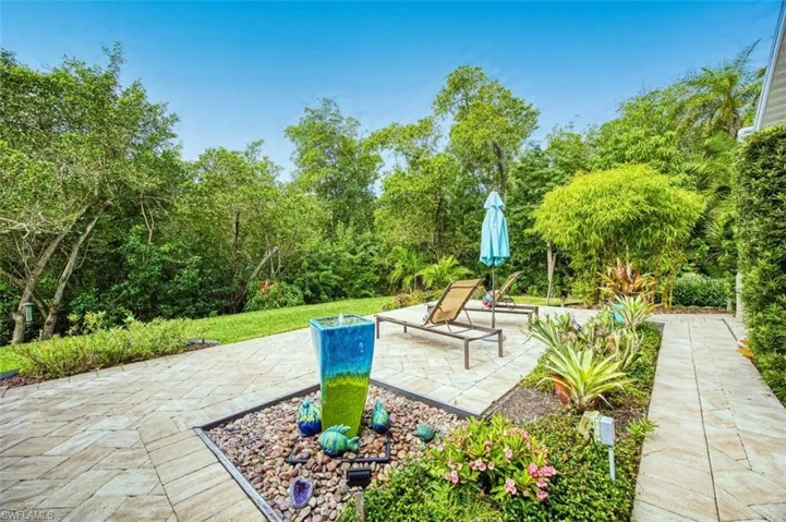 880 Deep Lagoon Ln, Fort Myers, Florida 33919