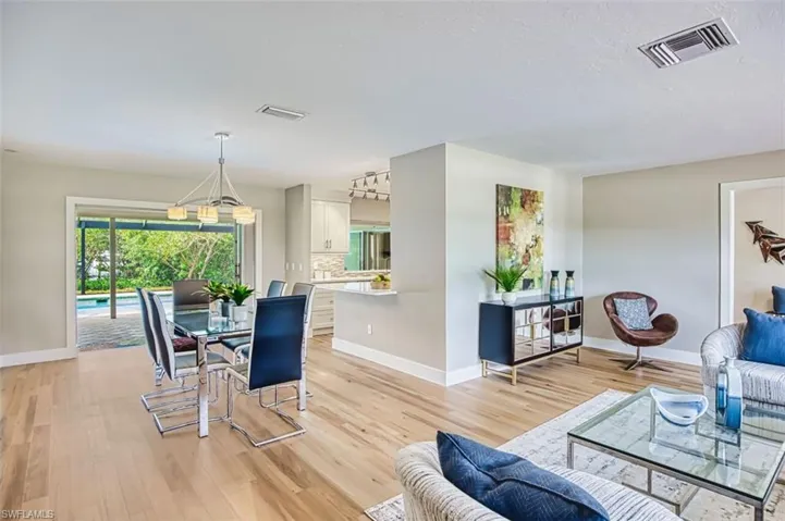 880 Deep Lagoon Ln, Fort Myers, Florida 33919