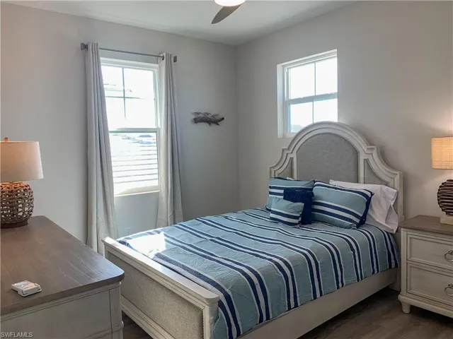 208  Indies Dr E , Naples, FL 34114