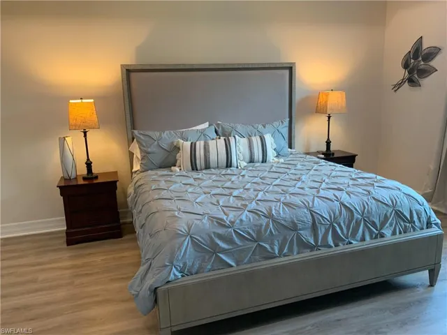 208  Indies Dr E , Naples, FL 34114