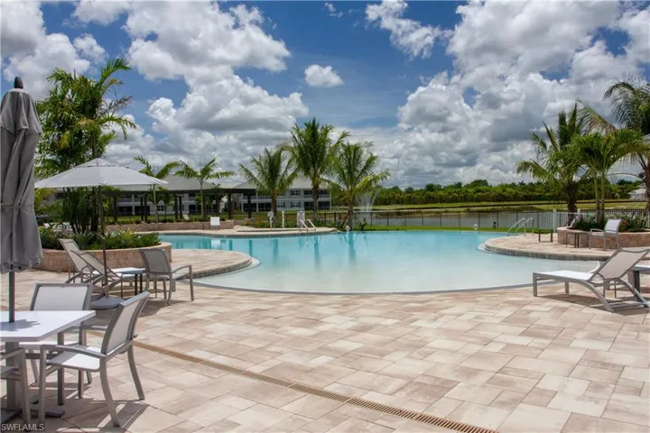 208  Indies Dr E , Naples, FL 34114