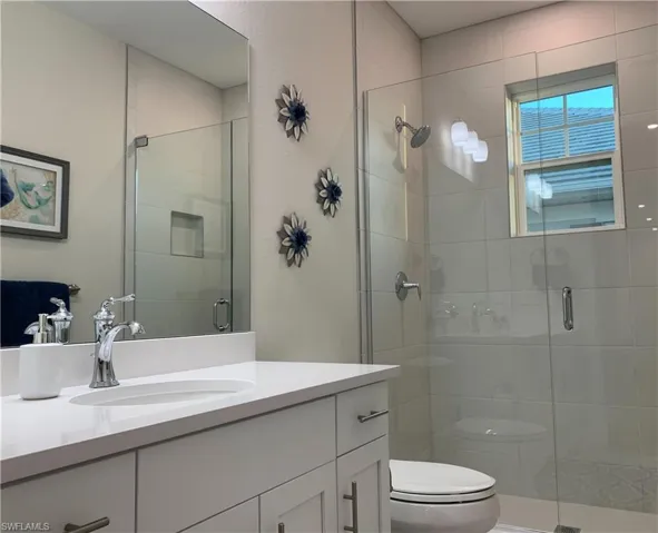 208  Indies Dr E , Naples, FL 34114