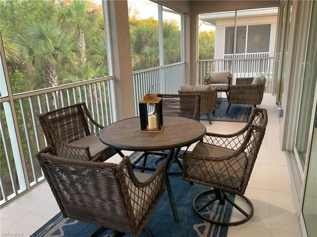 208  Indies Dr E , Naples, FL 34114
