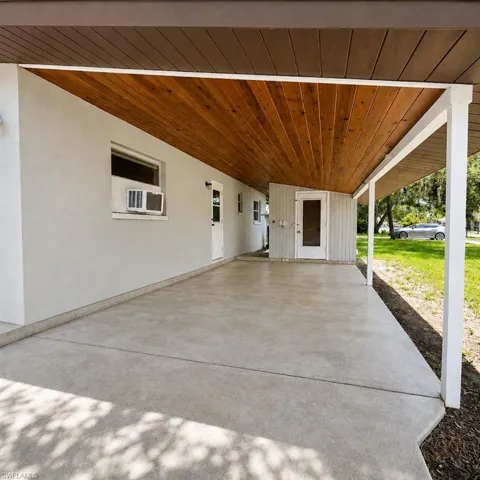 3304 Edgewood Ave, Fort Myers, Florida 33916