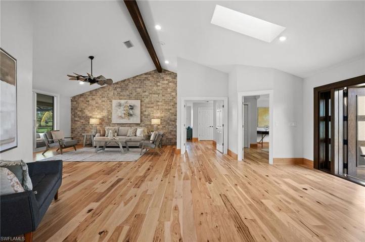 2012  Prince  DR, NAPLES, FL 34110