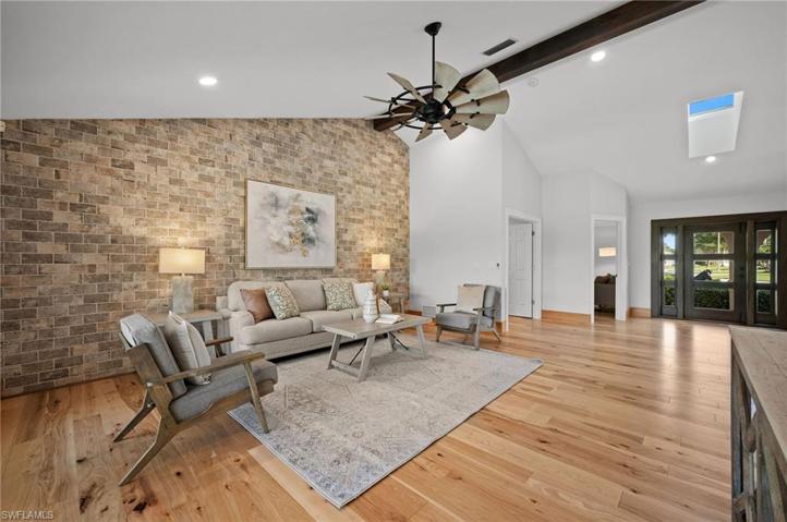 2012  Prince  DR, NAPLES, FL 34110