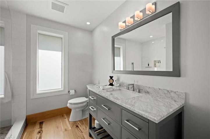 2012  Prince  DR, NAPLES, FL 34110