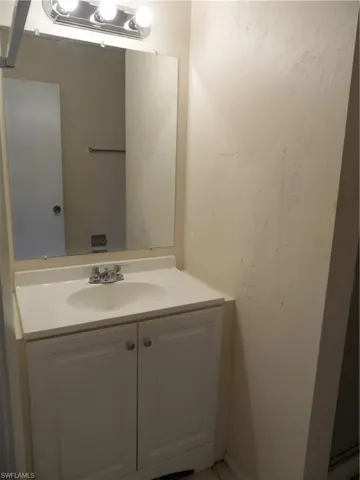 Master bathroom  vanity